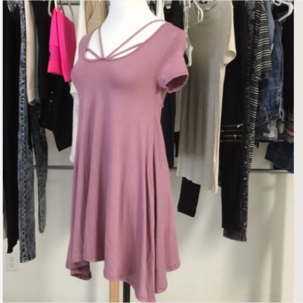 HP! April Spirit Strappy Cutout Tunic- S - Picture 2 of 9